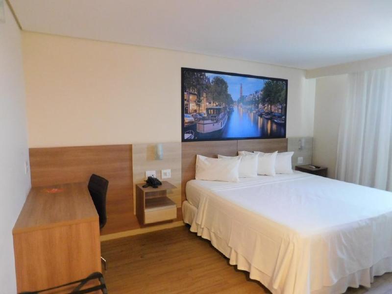 Hotel Amsterdam Montes Claros Eksteriør billede